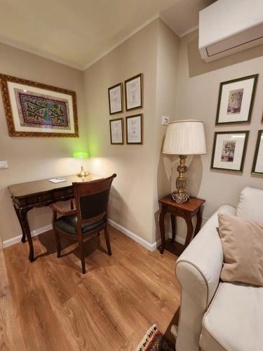 Charming stay in Roma - Luxury Holiday Apartment, Roma (foto 7)