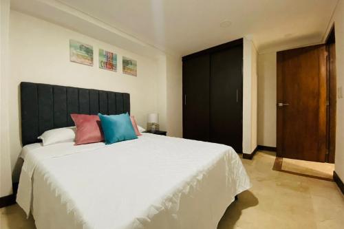 Apartamento moderno sector exclusivo de Medellin Colombia, Medellín (fotografie 6)