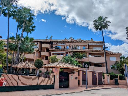 Marbella - Playa Alicate 2br holiday apartment, Marbella (foto 6)