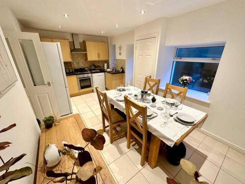 Cottage,Cinema Room,Log Burner in Blaenavon