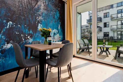 Балкон, BlueApart Apartamenty Hotelowe Nexo in Пуцк