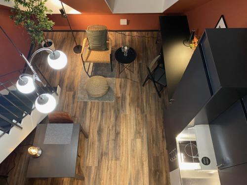 Studio - Split Level