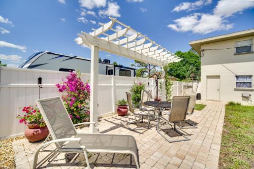 Indian Lake Estates Apartment Outdoor Living! in River Ranch (FL)