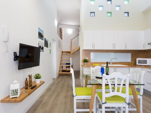 Apartamento La Caleta de Interián, 1 dormitorio, 4 personas - ES-279-3