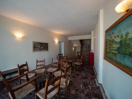 Hellas 5