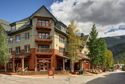 Jackpine & Black Bear Condos by Vail Resorts – Keystone, CO