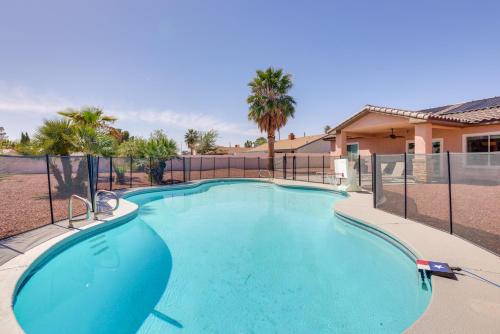 Updated Las Vegas House with Patio Solar Heated Pool - image 2