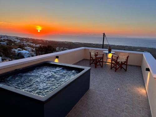 Sunset Paradise Oia Room Type - Double Room with Spa Bath