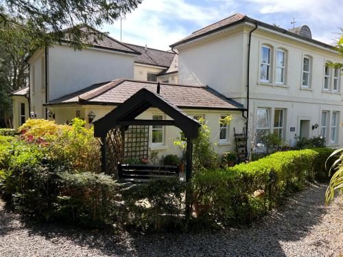 Viesnīcas āriene, Hollyhocks Holiday Home- 2 bedroomed ground floor apartment sleeps 5 in Modbury