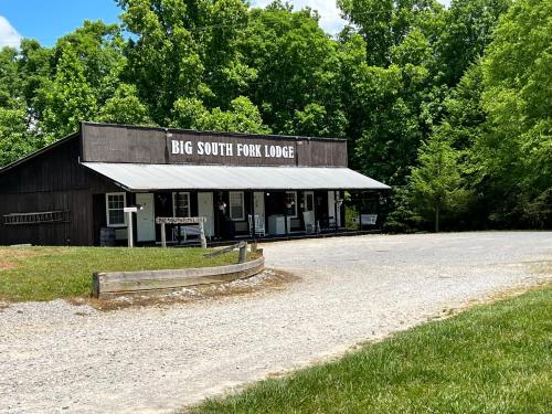 Big South Fork Lodge Rugby