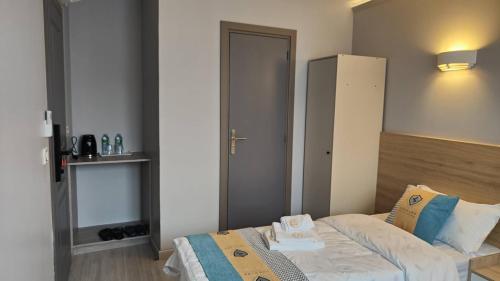 Chambre pour 2 personnes avec lit séparé dans la banlieue parisienne (Bondy)