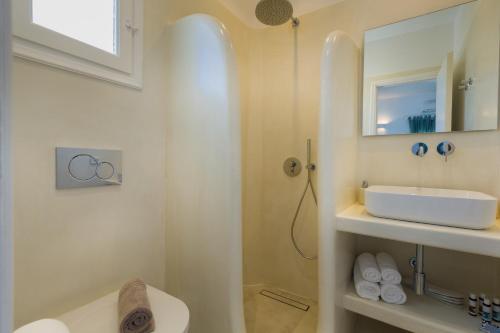 La Mer Seaside Apartments - image 4