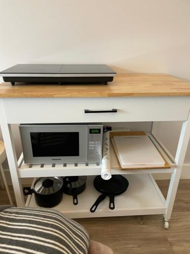 ห้องครัว, The Stable Yard @ Manor Bank Cottage in บิวลิยู