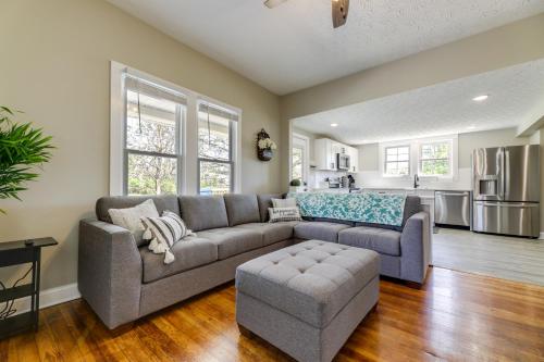 Williamstown Vacation Rental Private Deck and Yard in Williamstown, USA