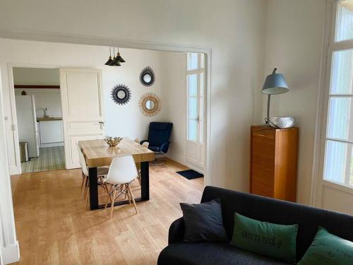 Appartement avec grande terrasse proche d'Argelès - Location saisonnière - Saint-Génis-des-Fontaines