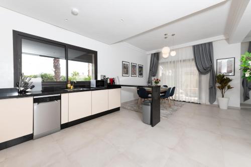 Villa 10 Palmeraie Golf Agadir in 이네즈가네