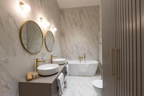 Srebrna Luxury Apartments - Willa Fabrykancka - Wnetrza Premium - Łódź