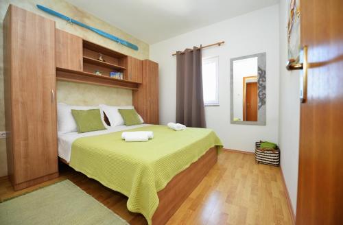 Apartmani Laura Vir