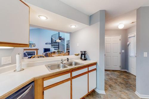 Pointe Royale Golf Front Condo in Branson, USA
