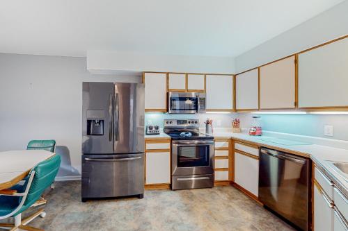 Pointe Royale Golf Front Condo in Branson, USA