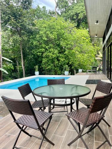 Balcony/terrace, An abundance of wildlife at Jungle Glory Home Abajo in Quepos