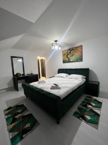 Apartamente 9, Băile Felix