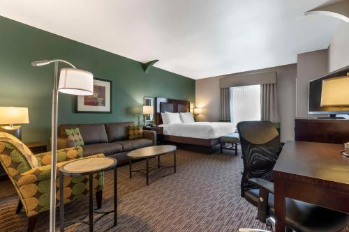 Best Western Plus Duncanville/Dallas