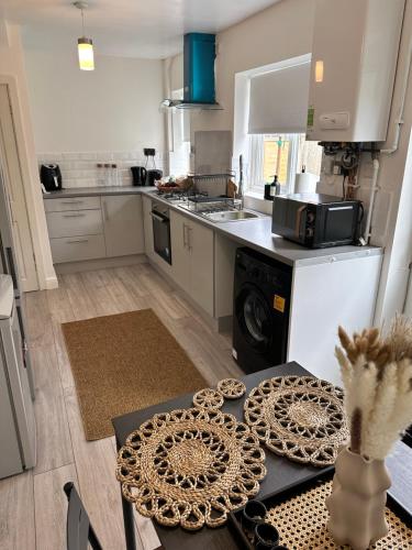 kök, Maison Residence- Cozy home stay in Aspley
