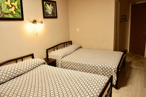 Hotel Victor – Montreal