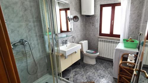 Three-Bedroom Apartment with Terrace image 9