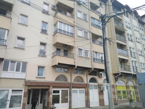 Kraljevski apartman - image 13