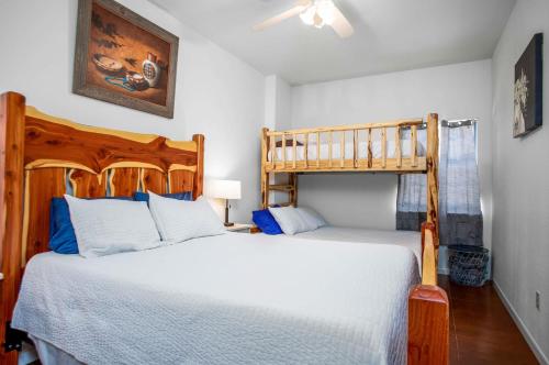 Miracle Springs Ranch Lodge in Rio Frio (TX)