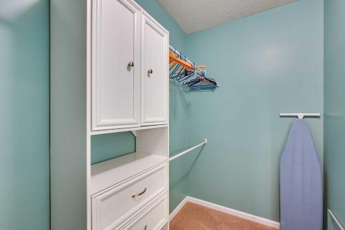 Lake Keowee Condo with Balcony and Resort Amenities! - image 9