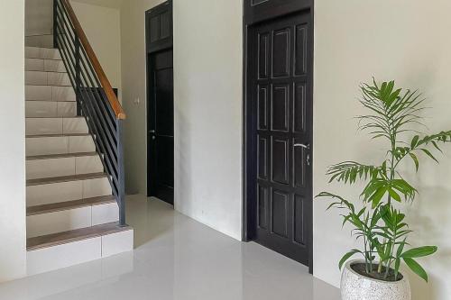 Instalações, RedDoorz Syariah near Stasiun Madiun 2 in Madiun