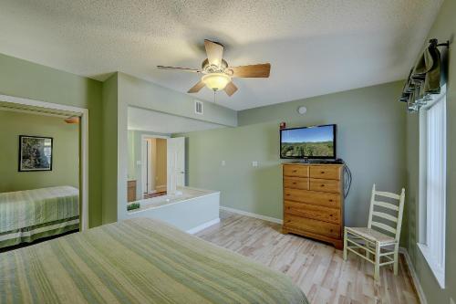 Star Gazing Whispering Pines 644 in Pigeon Forge, USA