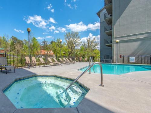 River Romp Cedar Lodge 505 in Pigeon Forge, USA