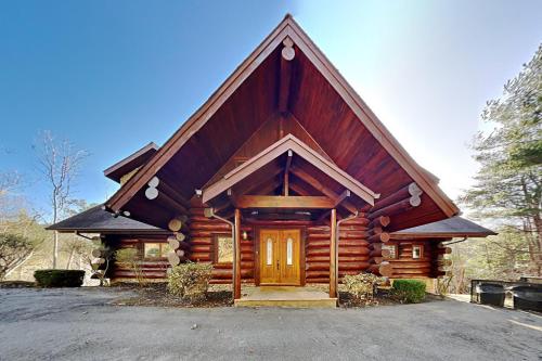 Pinnacle Chalet in Gatlinburg, USA