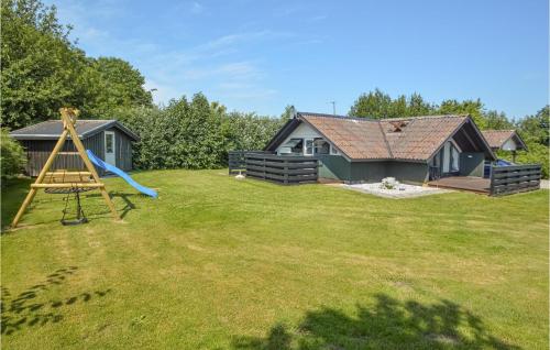  Nice Home In Hejls With 3 Bedrooms And Wifi, Pension in Hejls