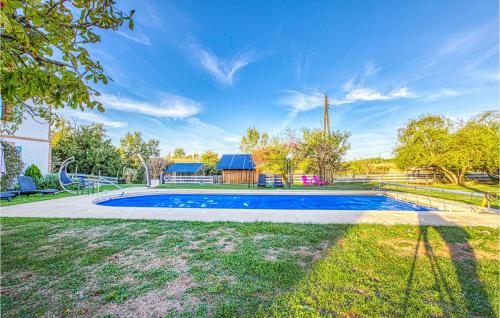 Cozy Home In Rabastens With Outdoor Swimming Pool