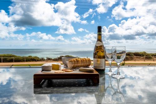 Port Willunga Ocean Views Beachhouse