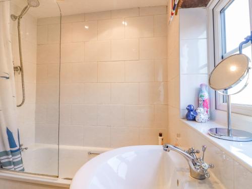 Old End Cottage Ashbourne - image 13