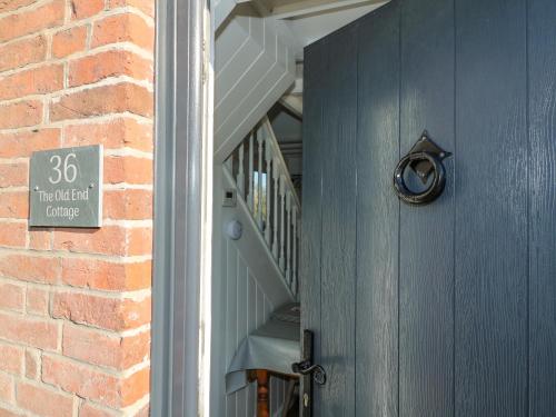 Old End Cottage Ashbourne - image 14