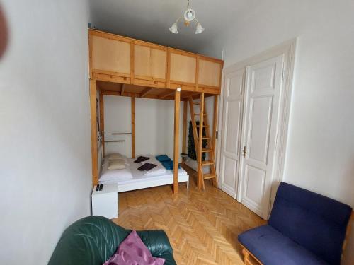 Szenes-House Apartman - image 4
