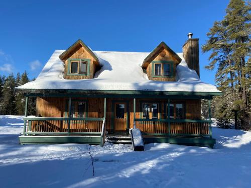 Camp Taureau - Altaï Canada