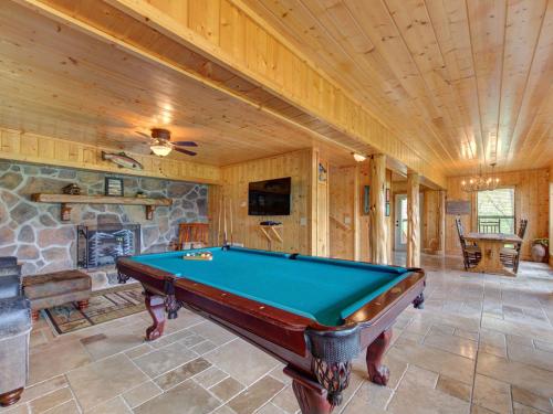 Eden's View 3 Bedrooms Pool Table Hot Tub Pool Access Views Sleeps 6 - image 13