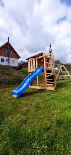 Spēļu laukums, Chata Štíty (Chata Stity) in Horni Hermanice
