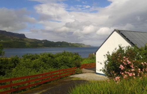 Vedere exterior, Ewen's House in Isle Of Skye