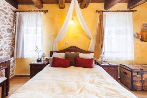 Samonas - 5 maisonettes with breathtaking views, Chania Town (photo 8)