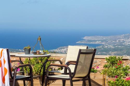Samonas - 5 maisonettes with breathtaking views, Chania Town (photo 3)