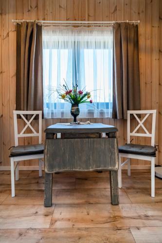 Létesítmények, Jūras dzintars (Juras dzintars) in Ainazi